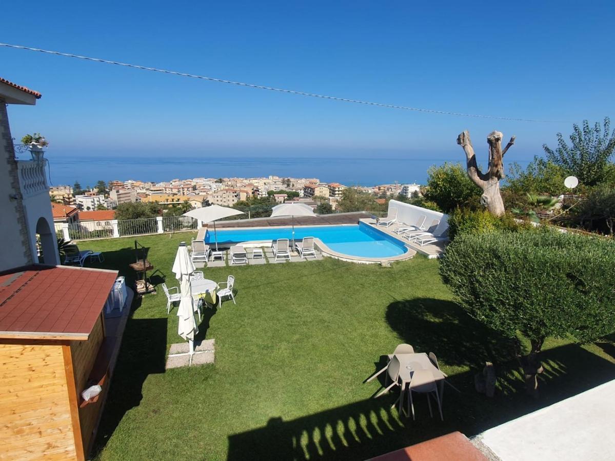 Villa Fontana Tropea Exteriör bild