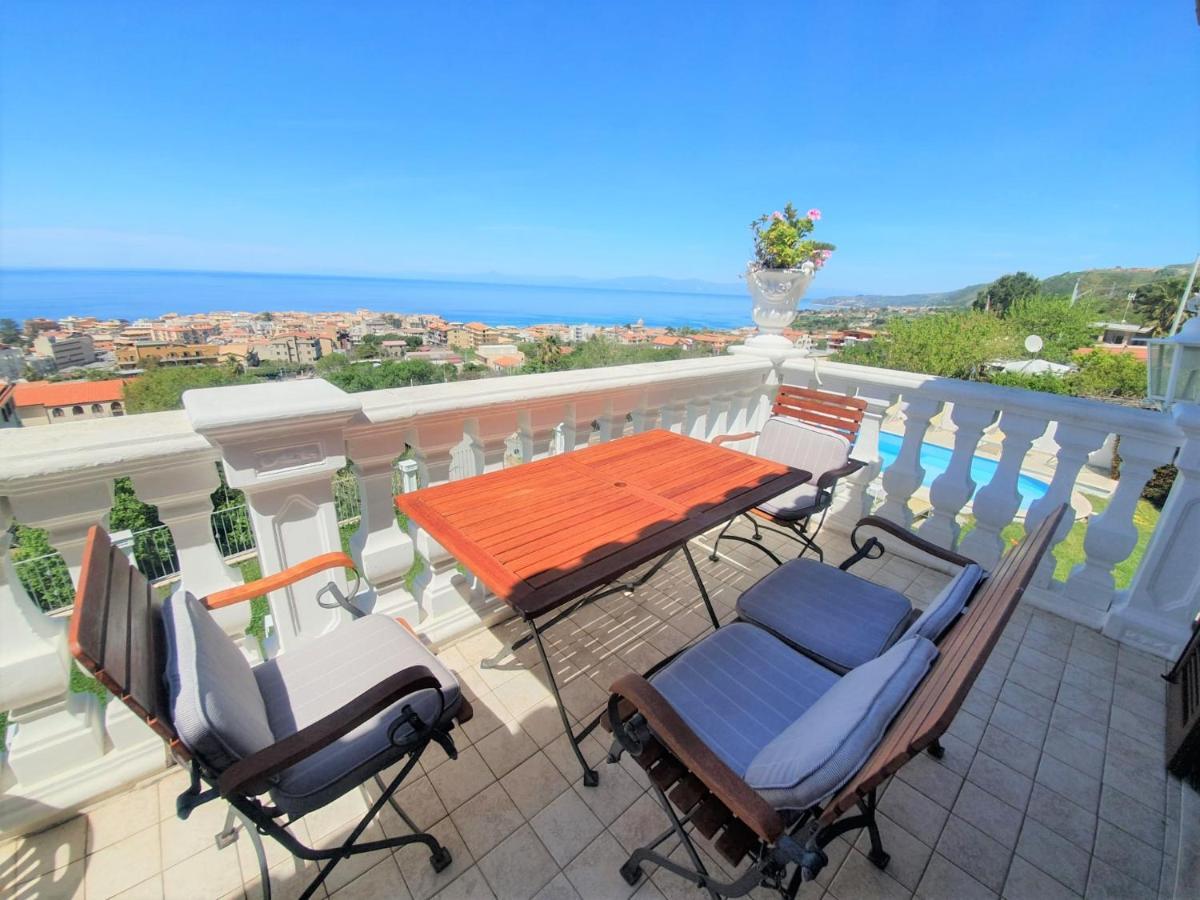Villa Fontana Tropea Exteriör bild
