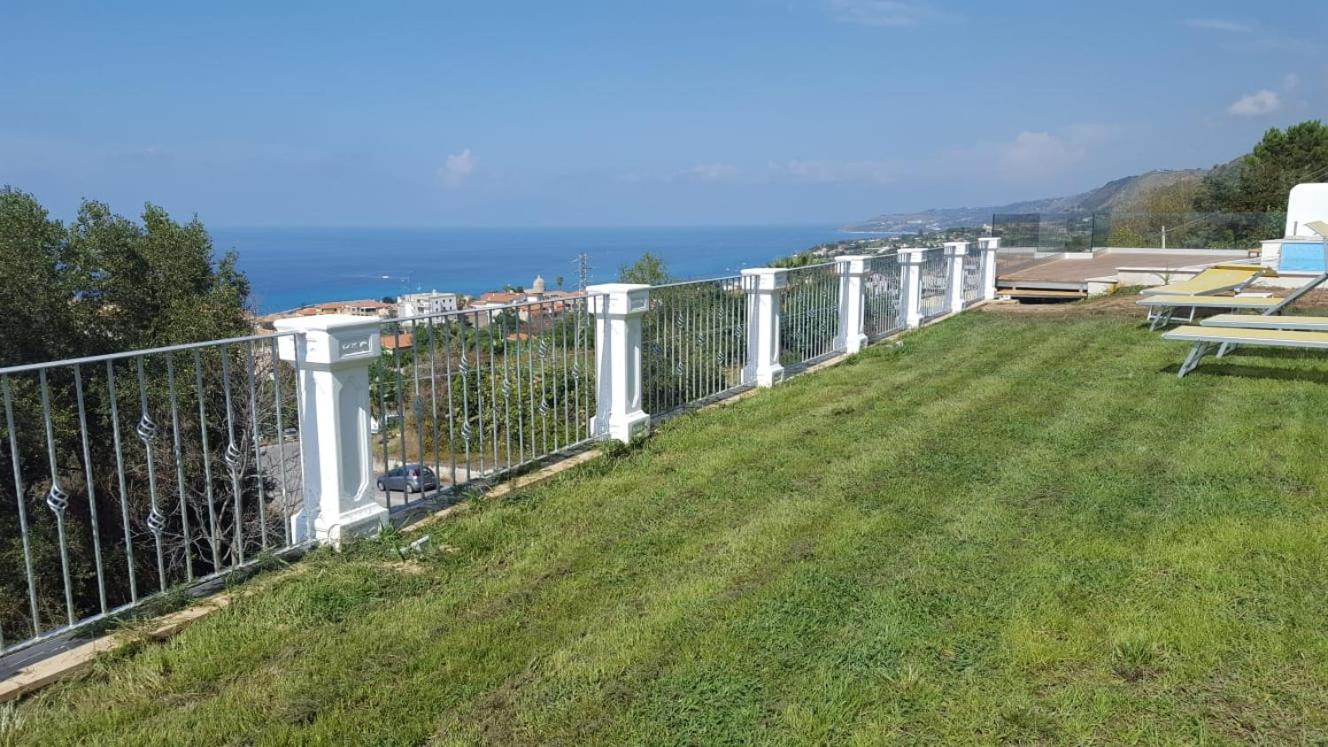 Villa Fontana Tropea Exteriör bild