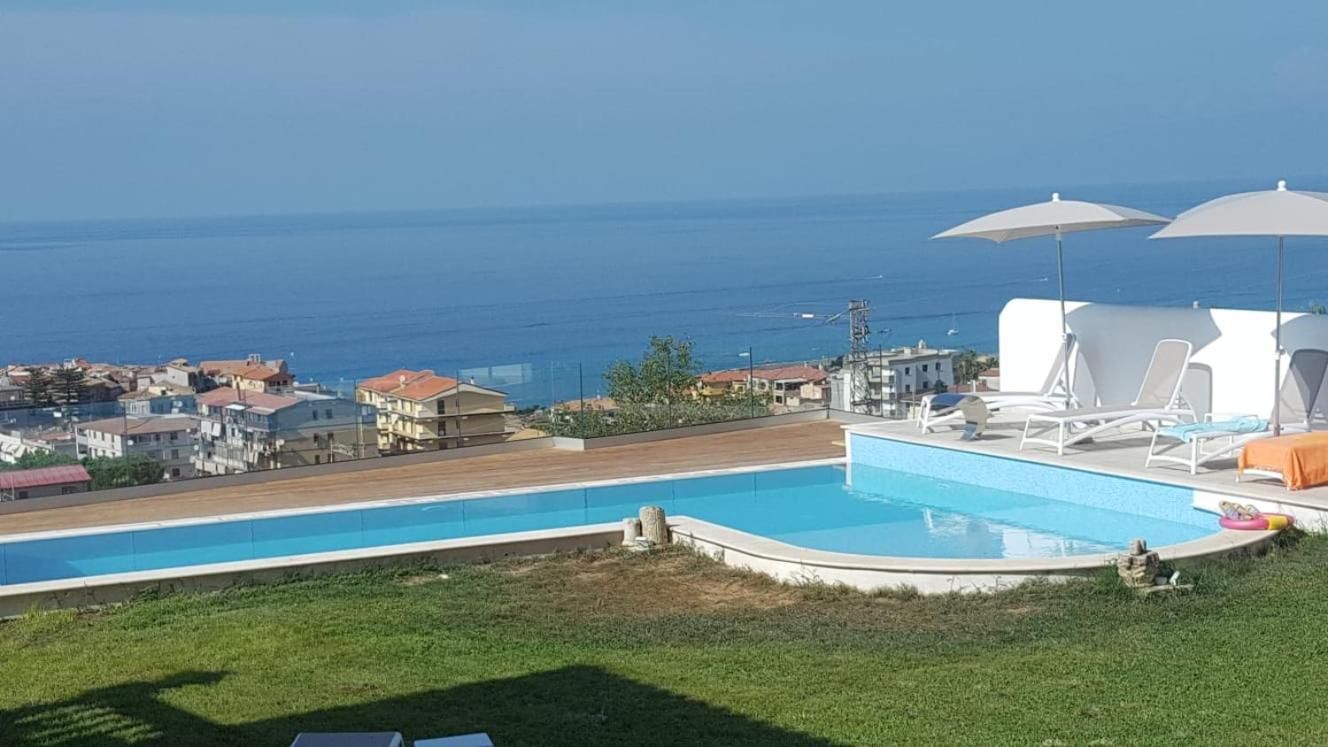 Villa Fontana Tropea Exteriör bild