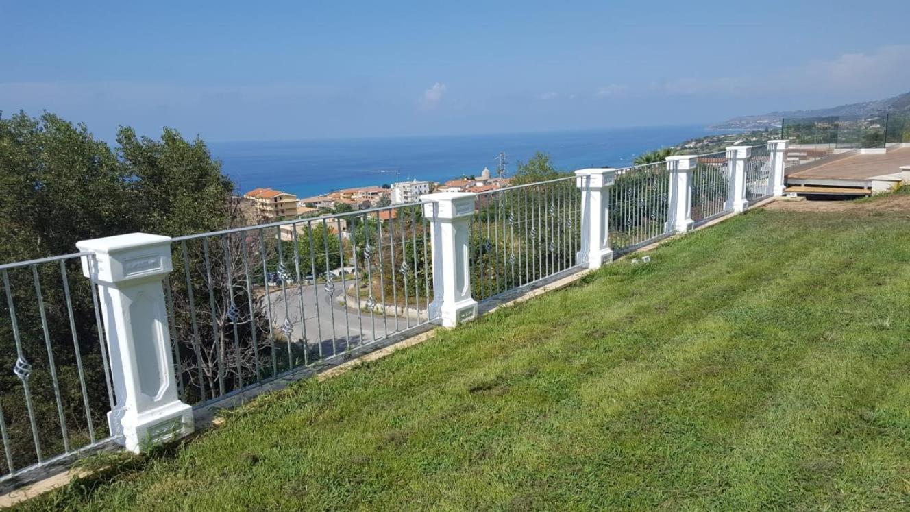 Villa Fontana Tropea Exteriör bild