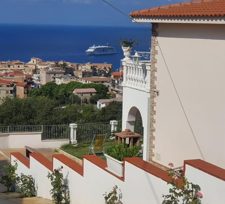 Villa Fontana Tropea Exteriör bild
