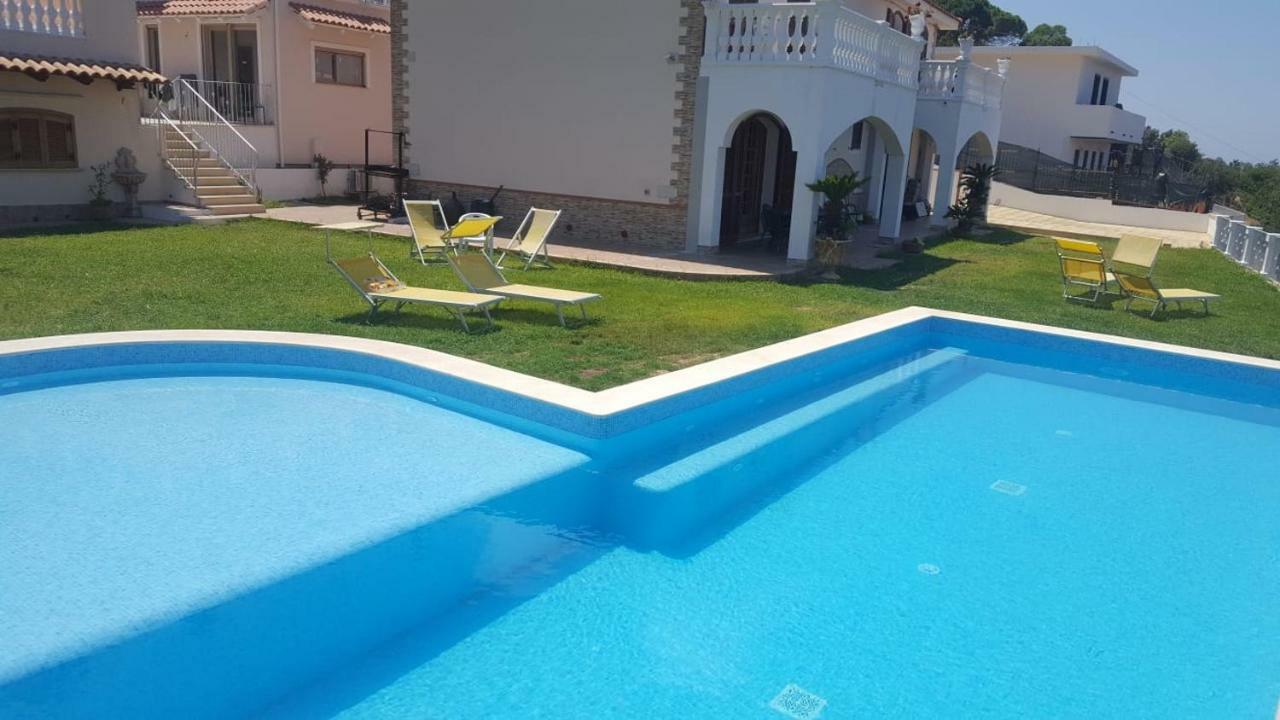 Villa Fontana Tropea Exteriör bild