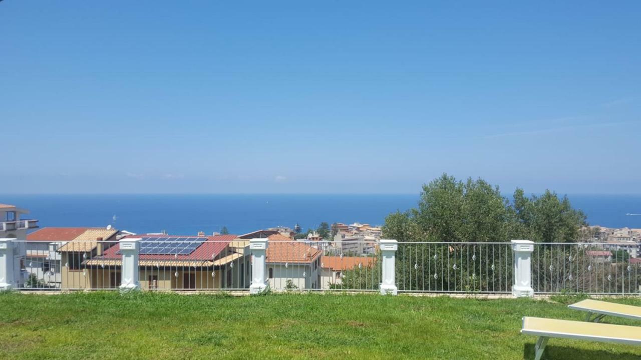 Villa Fontana Tropea Exteriör bild